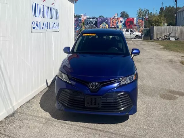 2018 toyota camry l